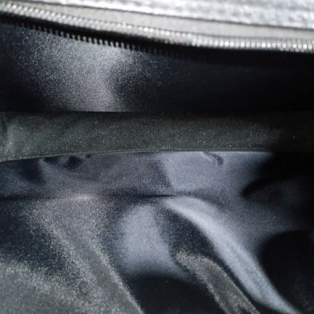 McKlein Black Leather Laptop Briefcase Dual Expandable 16 x 13 x 5 Inch Shoulder